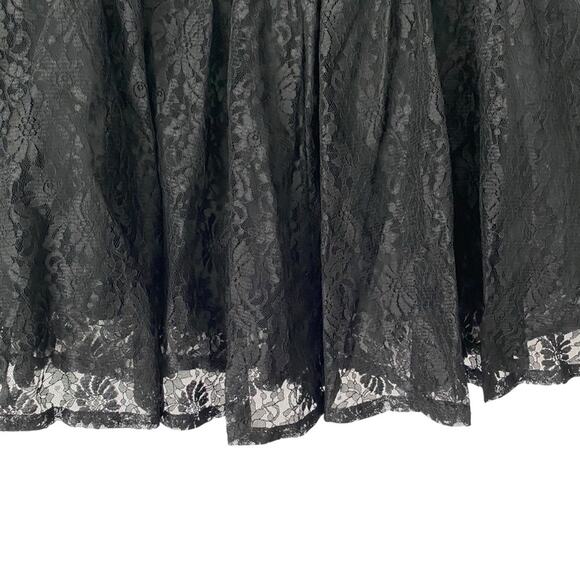 Chia Vintage Lace and Distressed Black Leather High waisted skirt size 6 - Picture 3 of 9